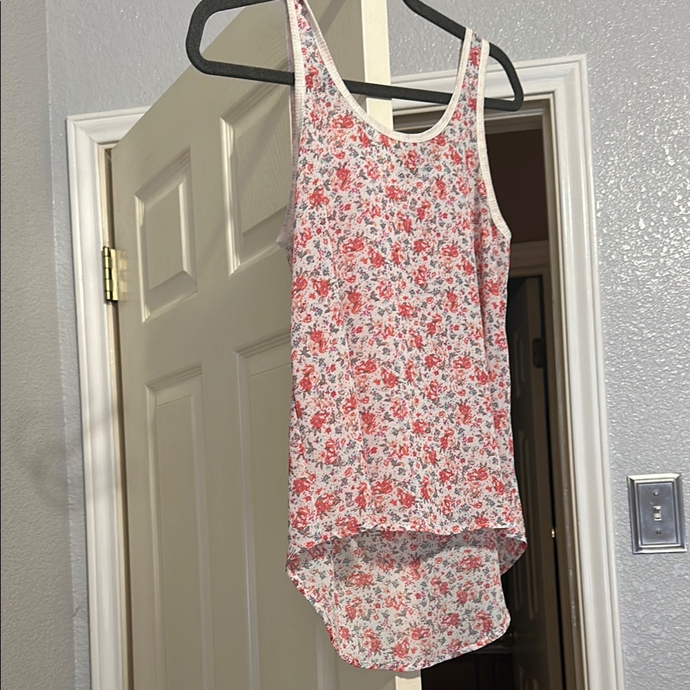 Floral Sleeveless Tank Top